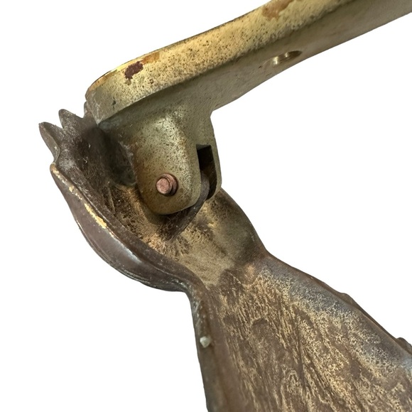 Vintage Brass Pineapple Door Knocker - Picture 13 of 15